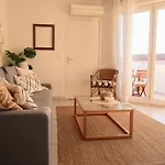 Appartement Hyeres Centre Avec Piscine Et Parking Prive