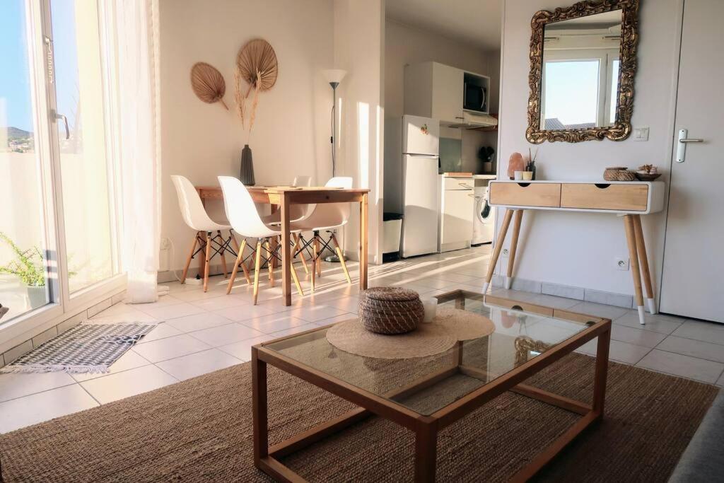 Centre Avec Piscine Et Parking Prive Appartement *