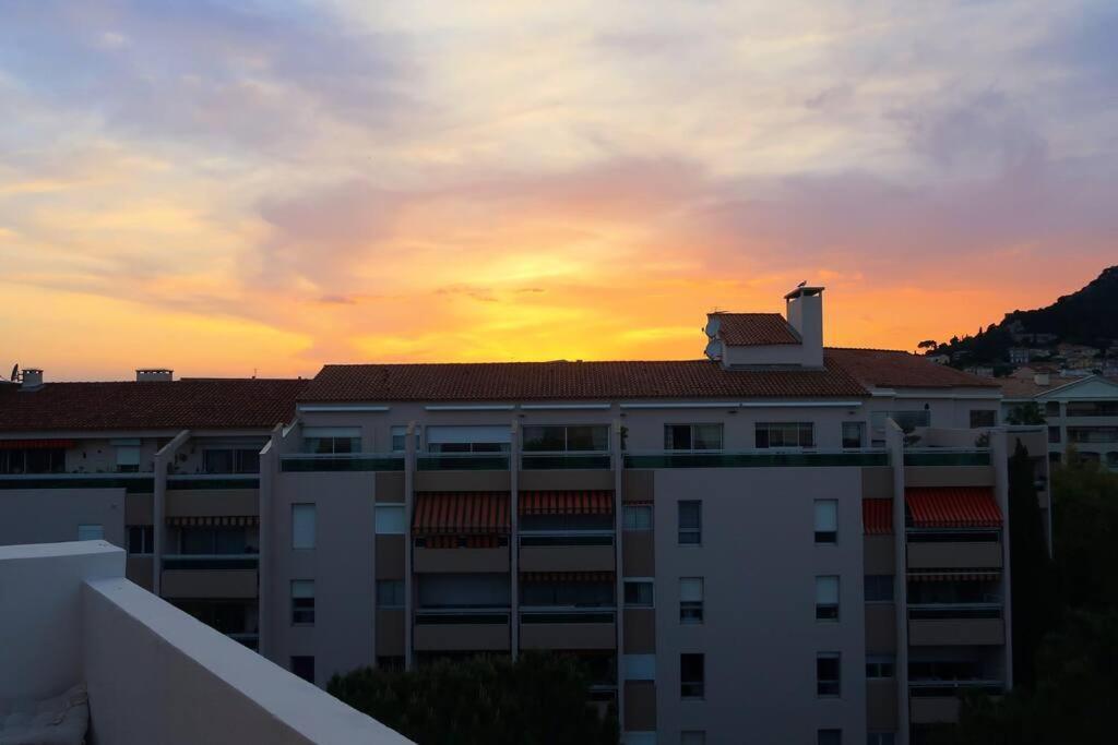 Centre Avec Piscine Et Parking Prive Appartement